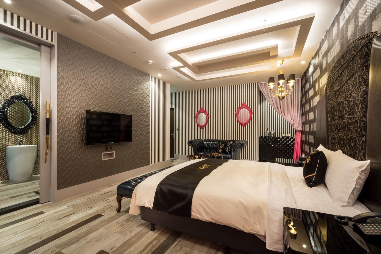 Double Room with Spa Bath